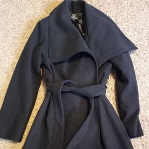 Dennis By Dennis Basso Womans beautiful coat jacket huge collar